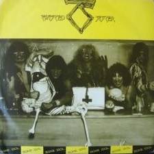 Twisted Sister : Bone Idol